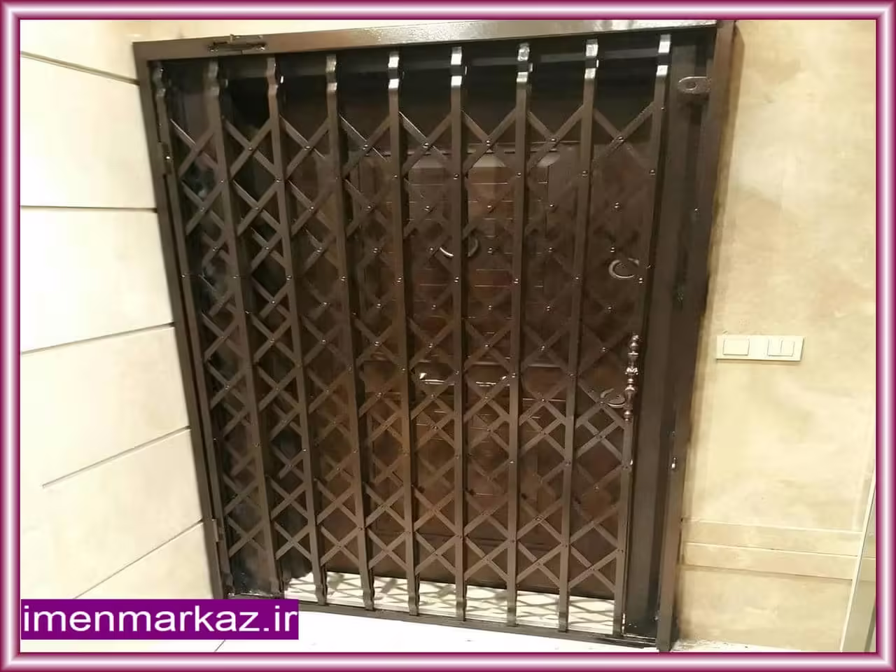 قفل های ایمن برای درب آکاردئونی