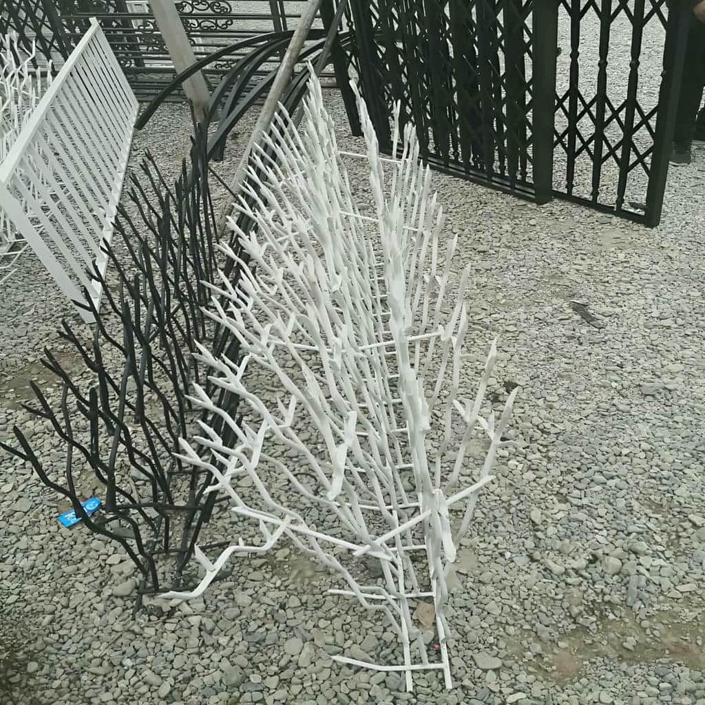 fence-wall-protection-deer-antler-spear-aer حفاظ شاخ گوزنی چیست