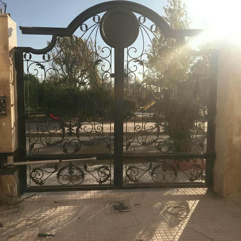 نصب جک درب پارکینگ هوشمند در عظیمیه کرج