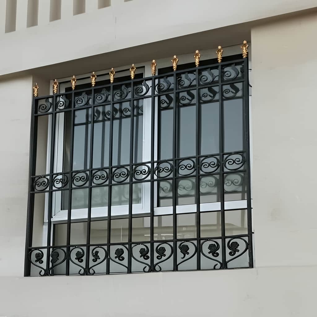 قیمت حفاظ پنجره فرفورژه کلاسیک در قائمشهر