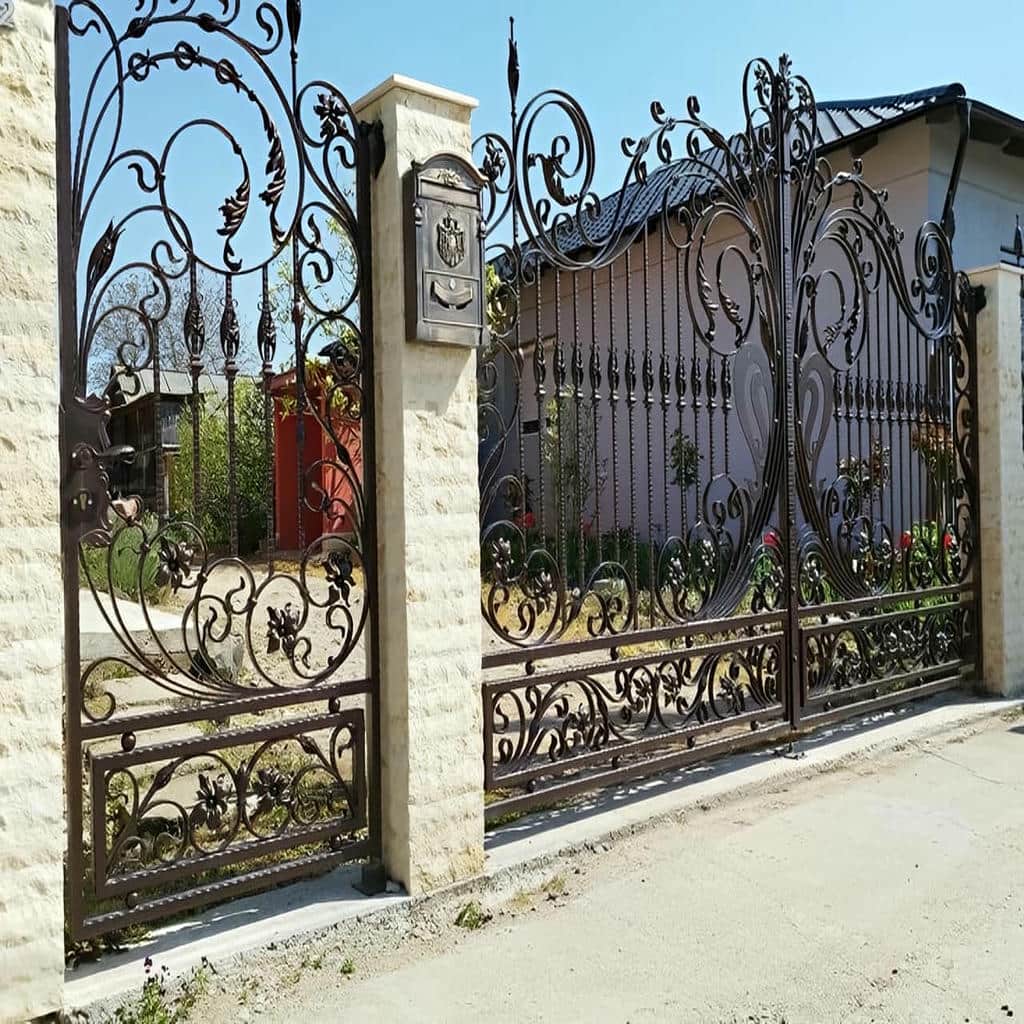 قیمت درب حیاط فرفورژه کلاسیک در چابهار