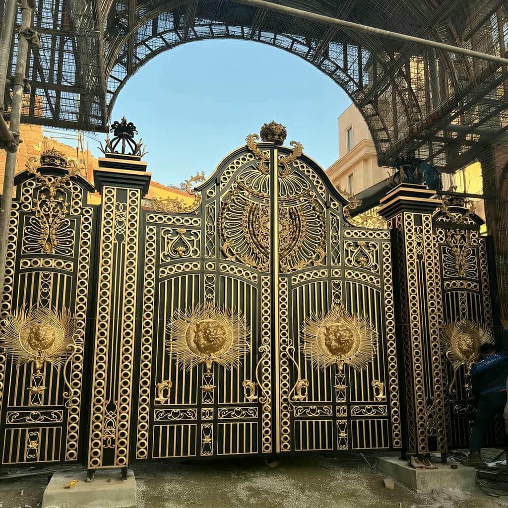 کارخانه درب حیاط فرفورژه ورق فولادی در خرم آباد