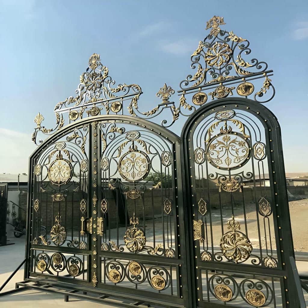 قیمت درب حیاط فرفورژه سفارشی در اراک