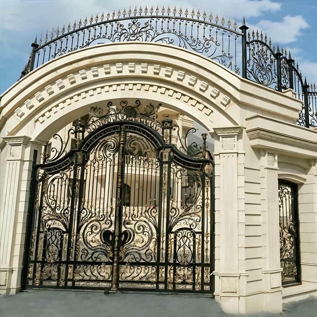 فروش درب حیاط فرفورژه پروفیل سنگین در اصفهان