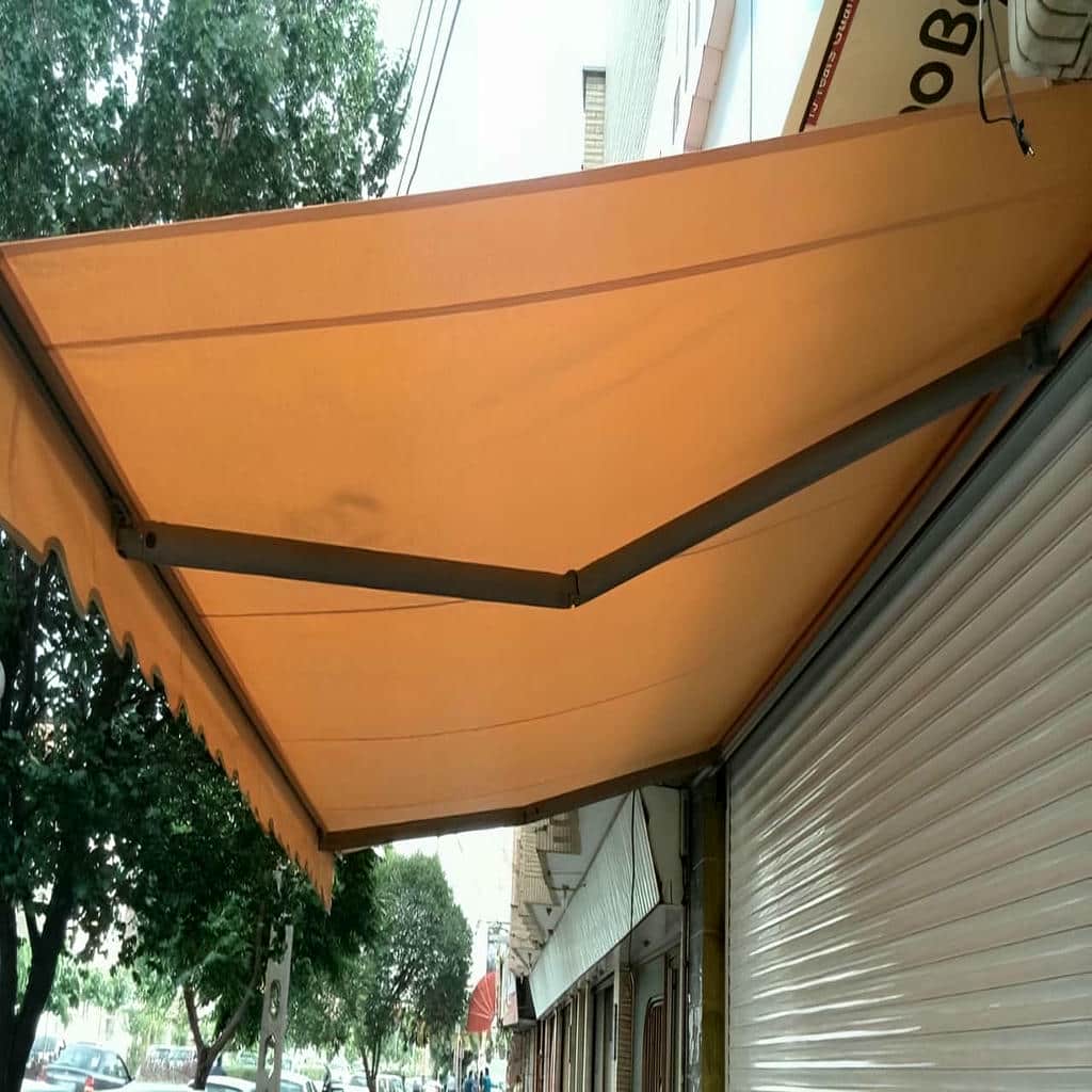 خرید سایبان برقی بازویی اتوماتیک در کاشان