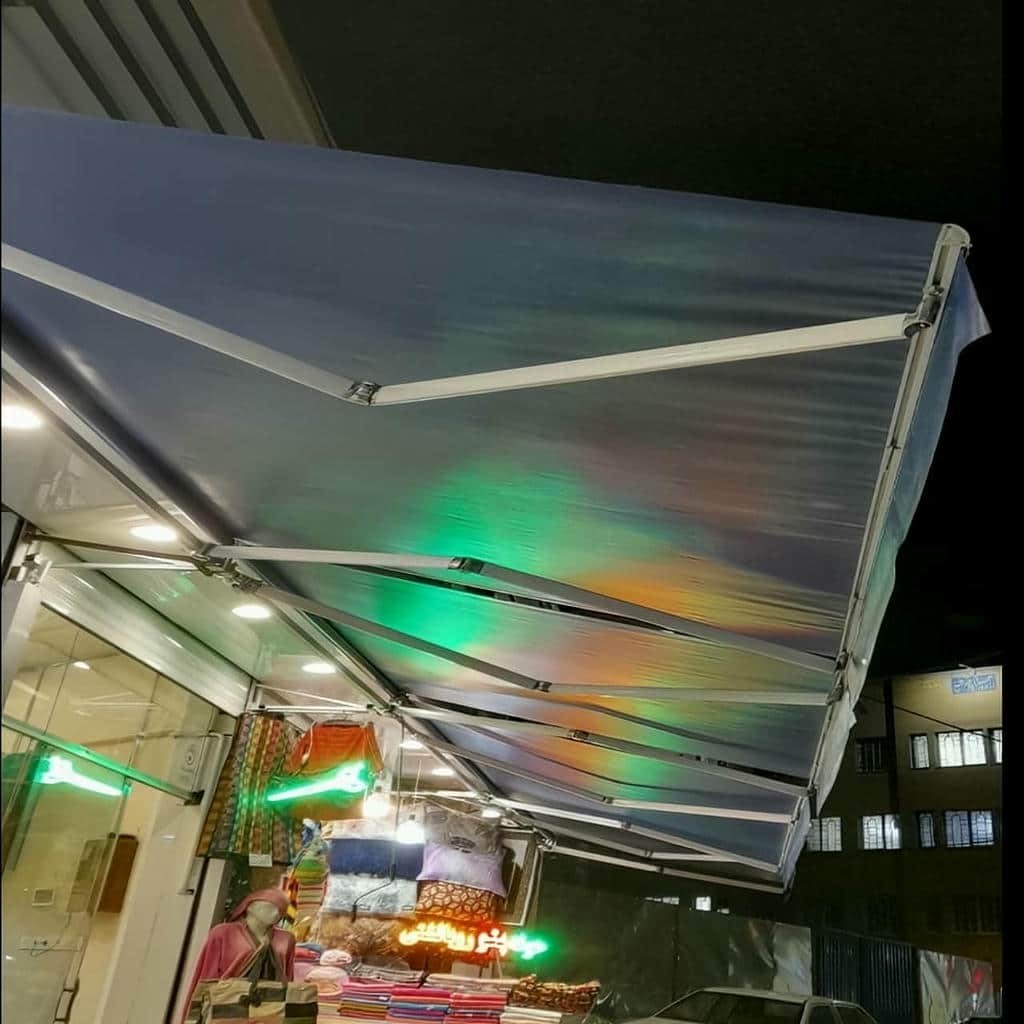 سایبان برقی در همدان