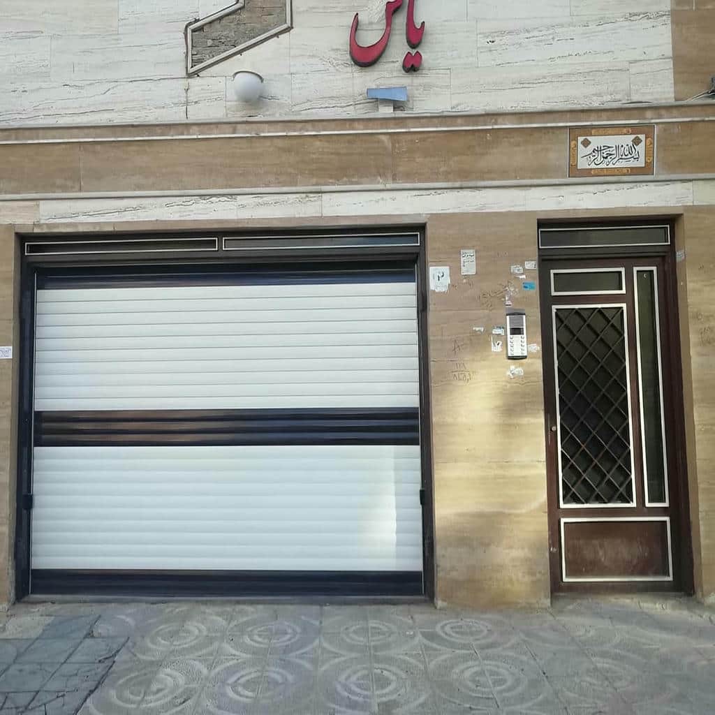 خرید کرکره برقی نمای کلاسیک در کردان