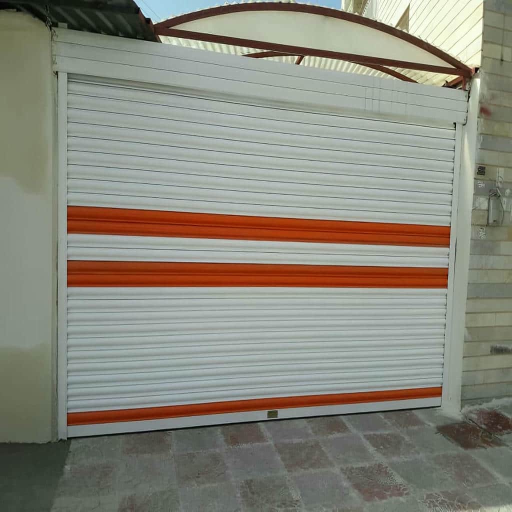 نصب کرکره برقی تیغه فولادی در اصفهان