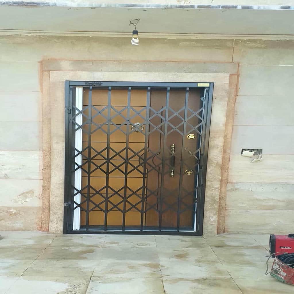 فروش درب آکاردئونی ضد سرقت تمام گل in قم