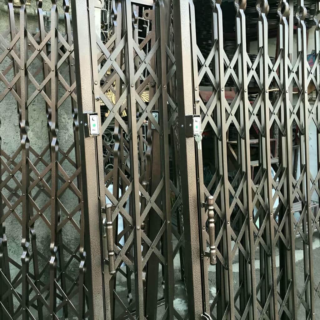 خرید درب آکاردئونی ضد سرقت قفل مخفی در بومهن