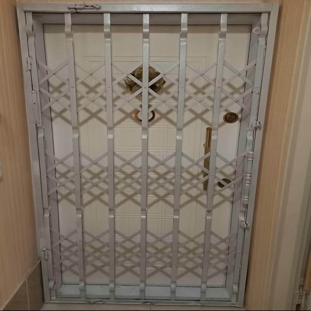 درب آکاردئونی ضد سرقت در ارومیه