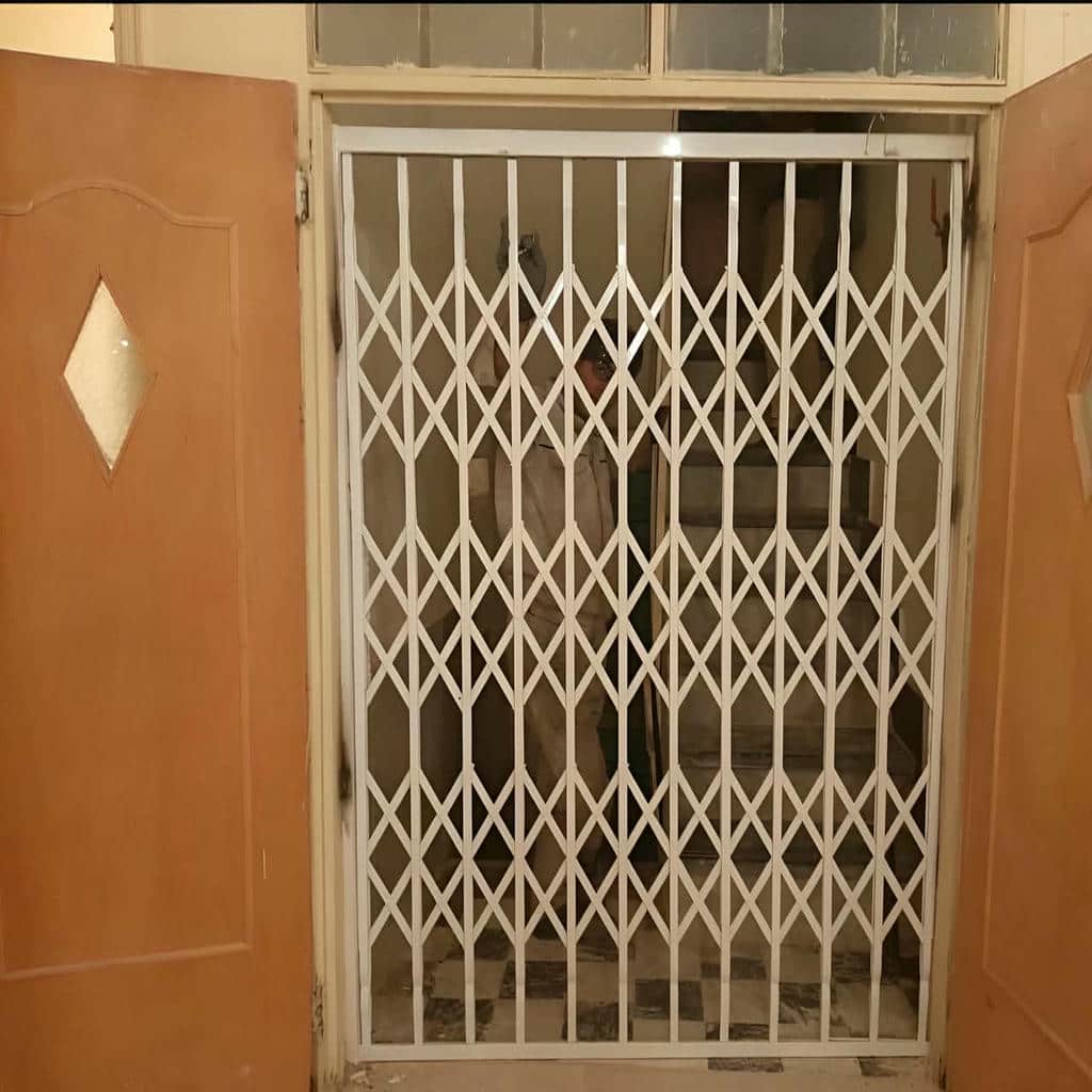درب آکاردئونی ضد سرقت در شیراز