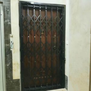 درب آکاردئونی ضد سرقت در چالوس