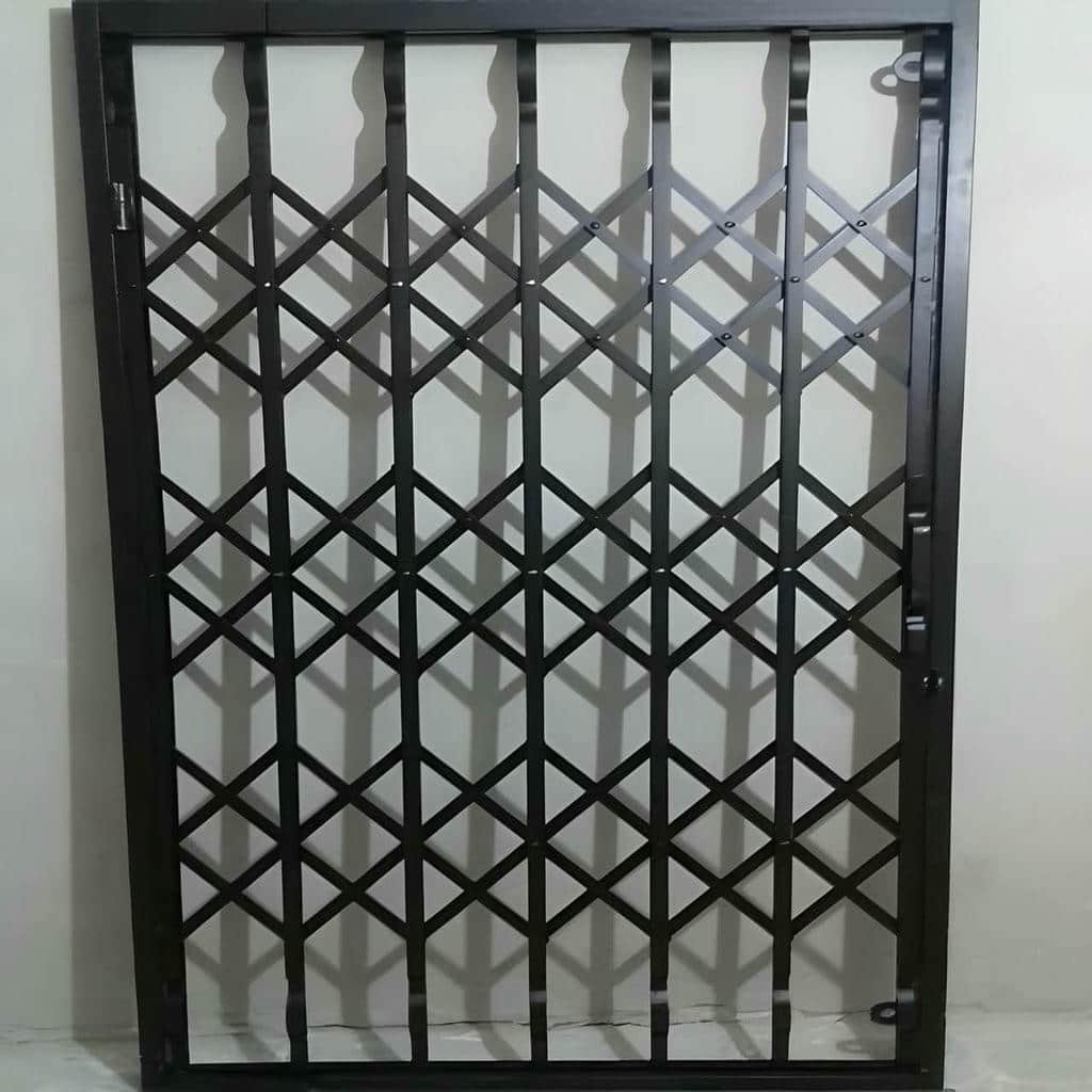 فروش درب آکاردئونی ضد سرقت تمام گل در اراک