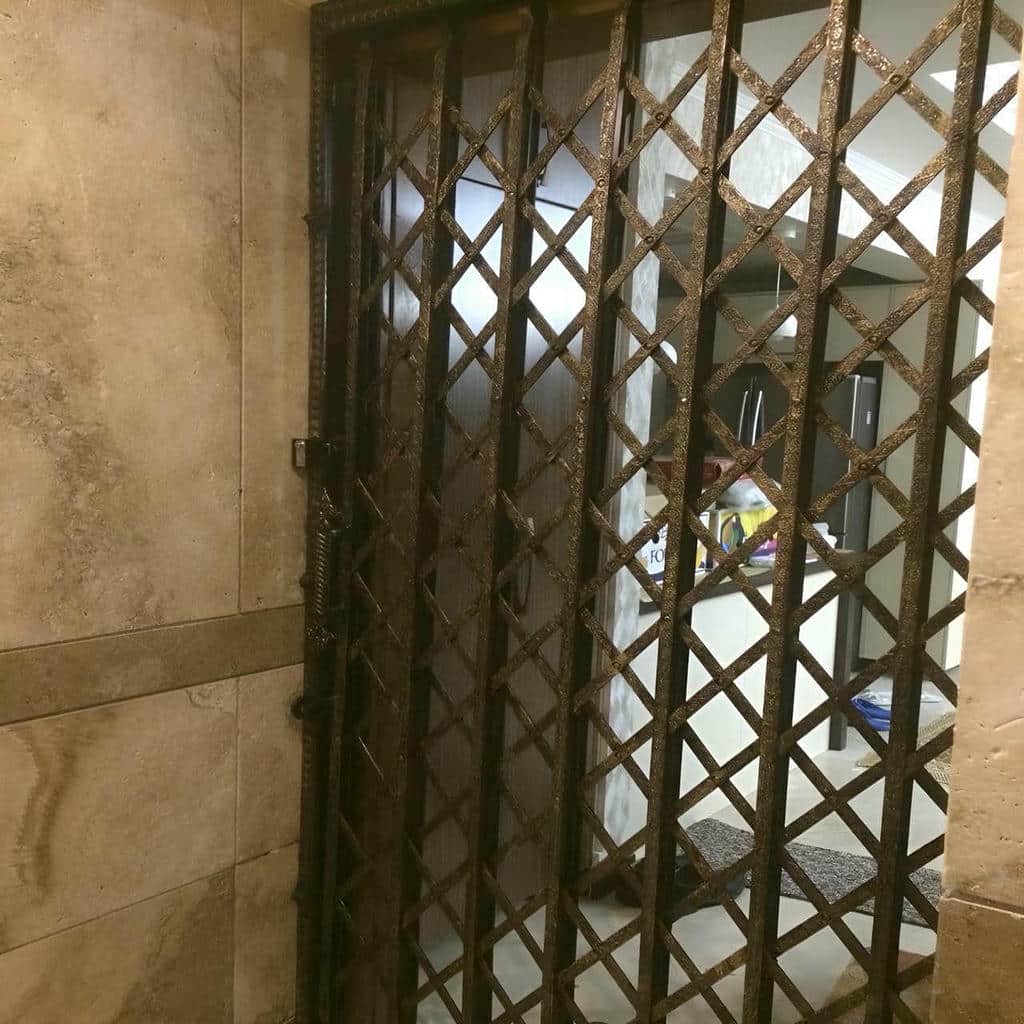 خرید درب آکاردئونی ضد سرقت قفل مخفی در اردبیل