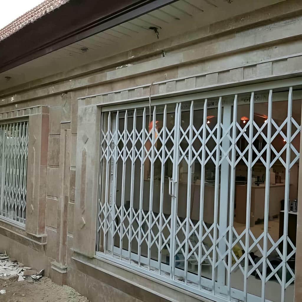 فروش درب آکاردئونی ضد سرقت تمام گل در همدان