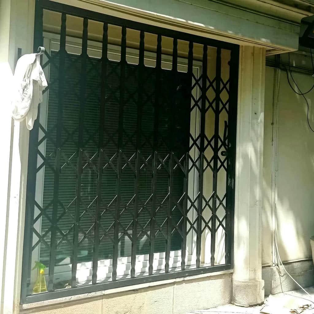 قیمت درب آکاردئونی ضد سرقت سه گل در شهریار