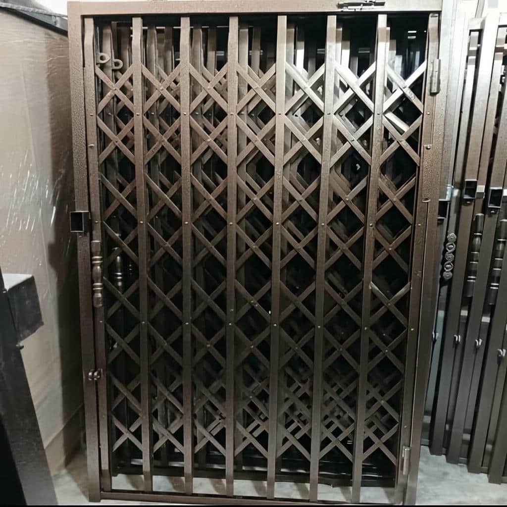 قیمت درب آکاردئونی ضد سرقت سه گل در اردبیل