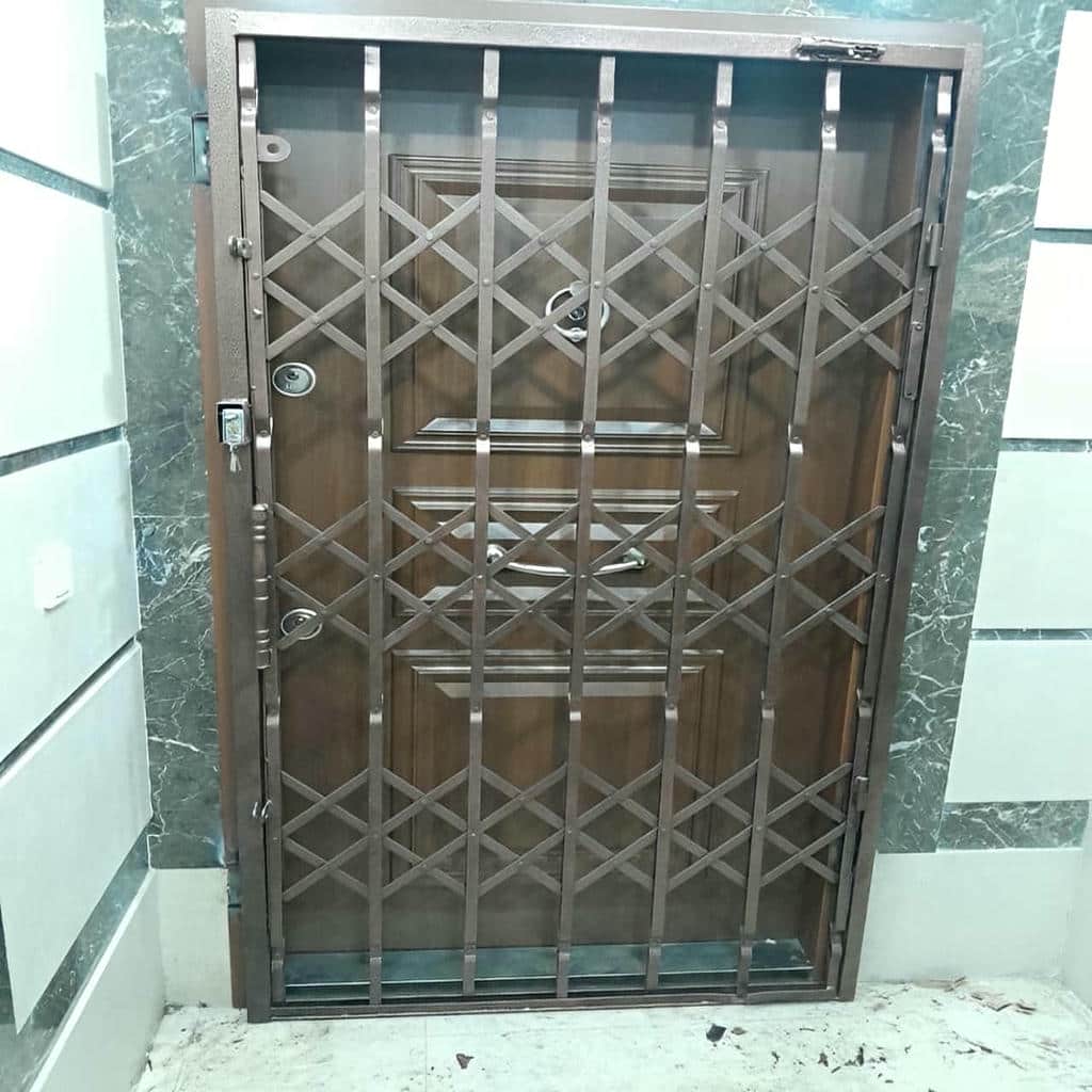درب آکاردئونی ضد سرقت در چابهار