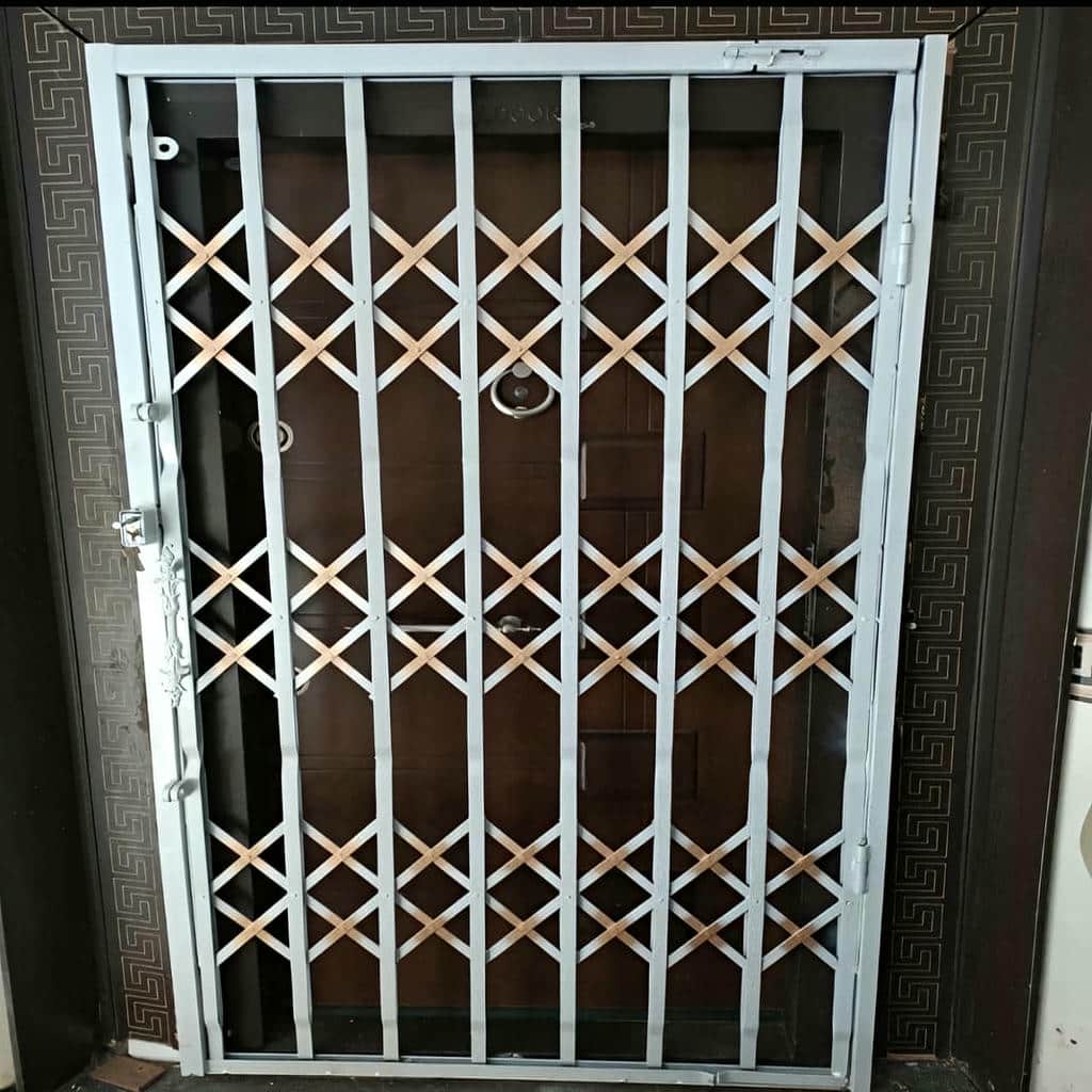 قیمت درب آکاردئونی ضد سرقت سه گل در طالقان