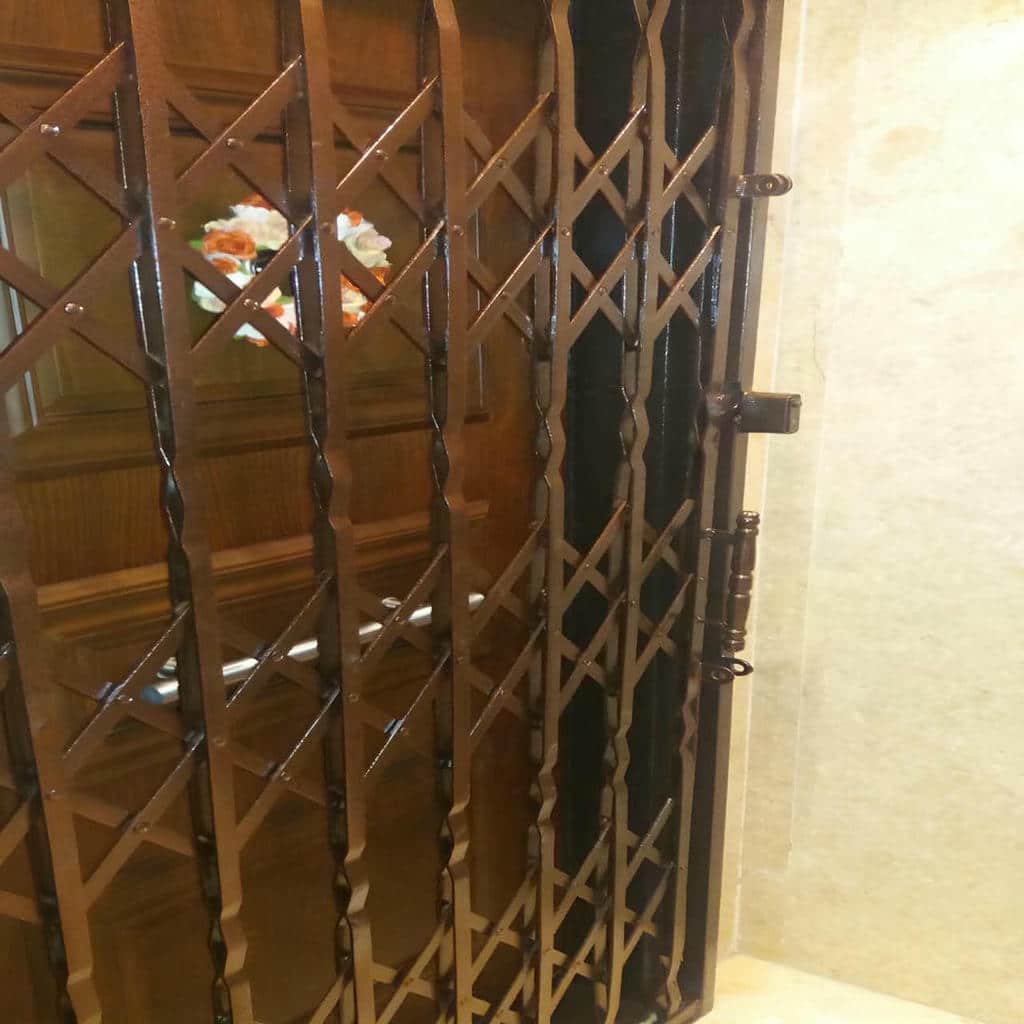 درب آکاردئونی ضد سرقت در نسیم شهر
