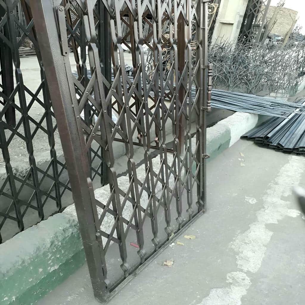 قیمت درب آکاردئونی ضد سرقت سه گل در قشم