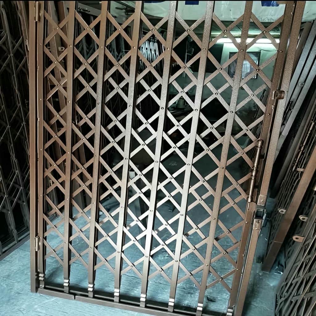 قیمت درب آکاردئونی ضد سرقت سه گل در گرگان