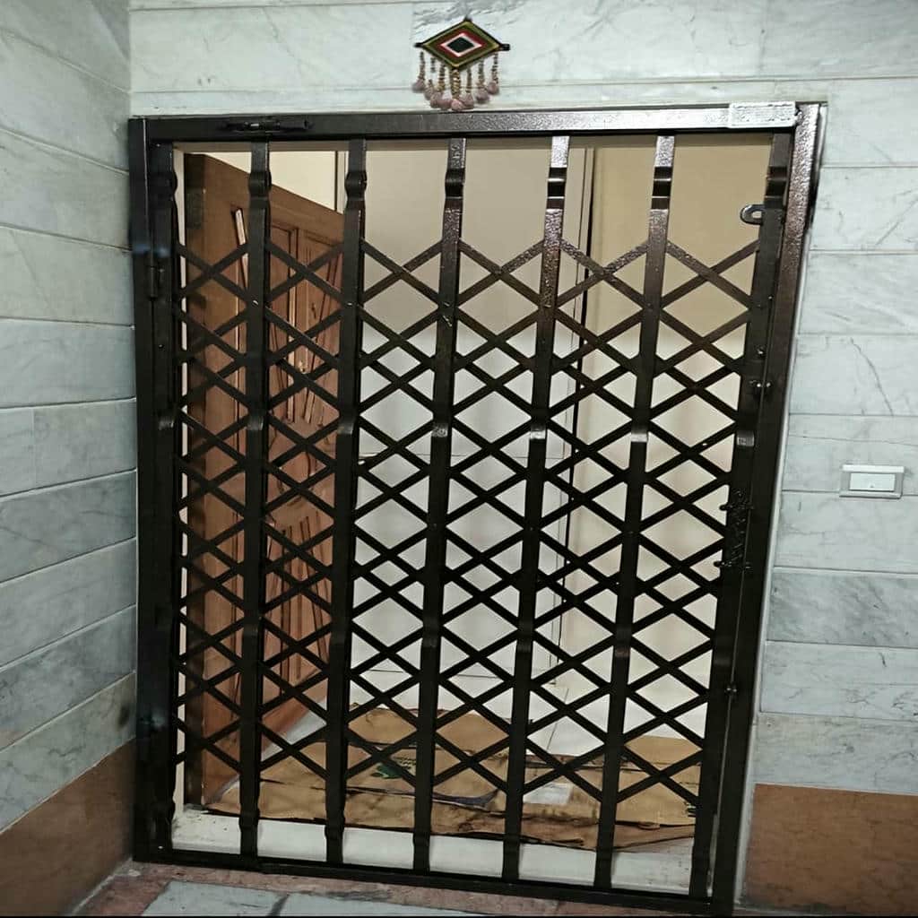 قیمت درب آکاردئونی ضد سرقت سه گل در ارومیه