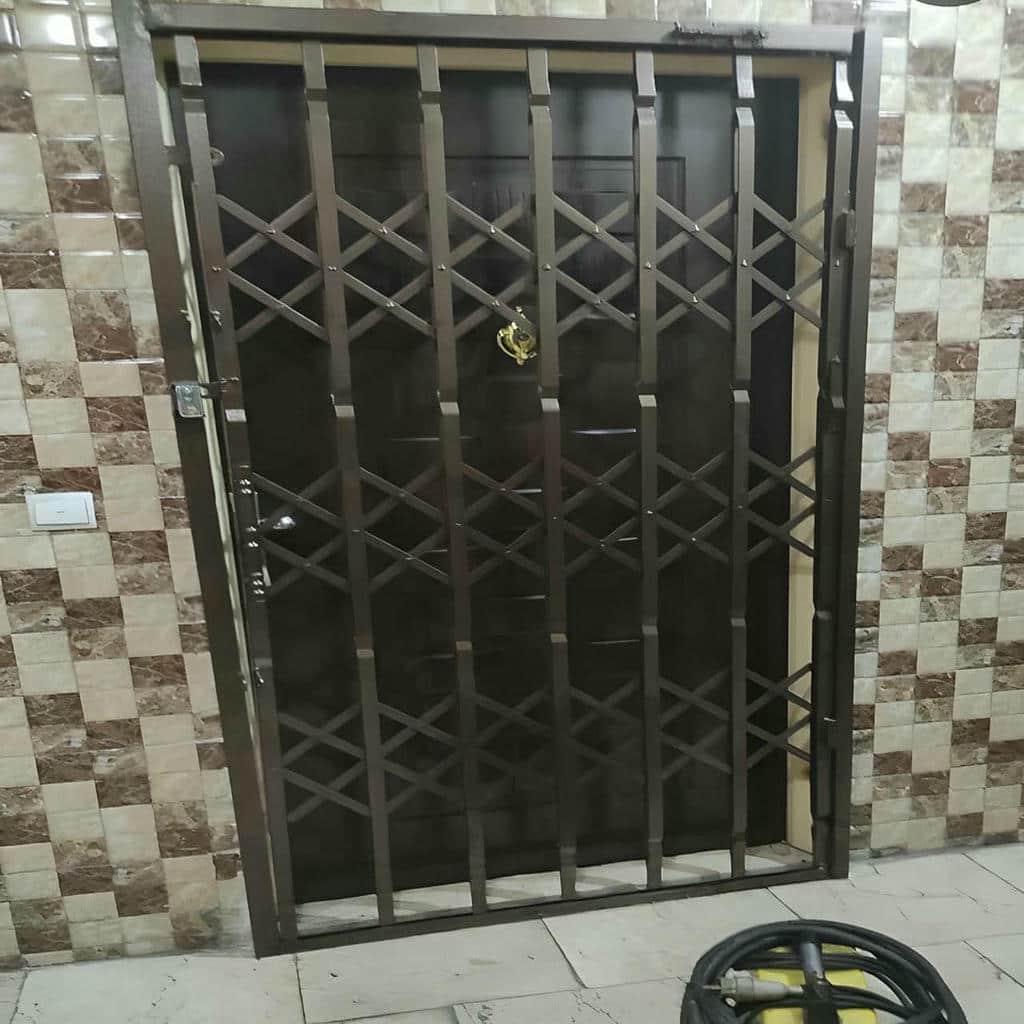 درب آکاردئونی ضد سرقت در شهریار