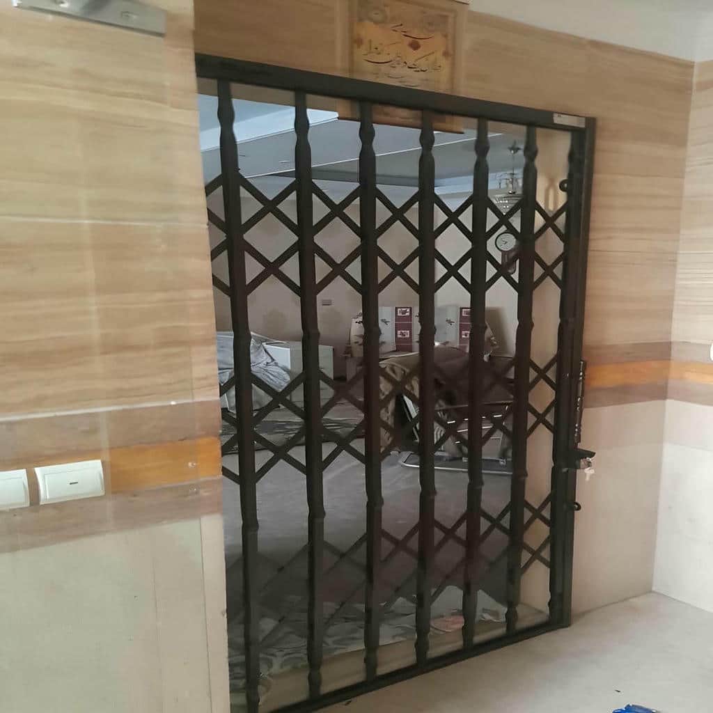 فروش درب آکاردئونی ضد سرقت تمام گل در گنبدکاووس