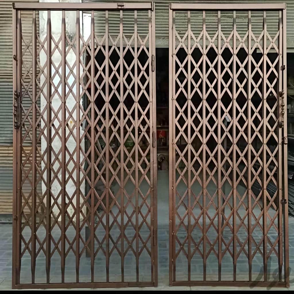 قیمت درب آکاردئونی ضد سرقت سه گل در کیش