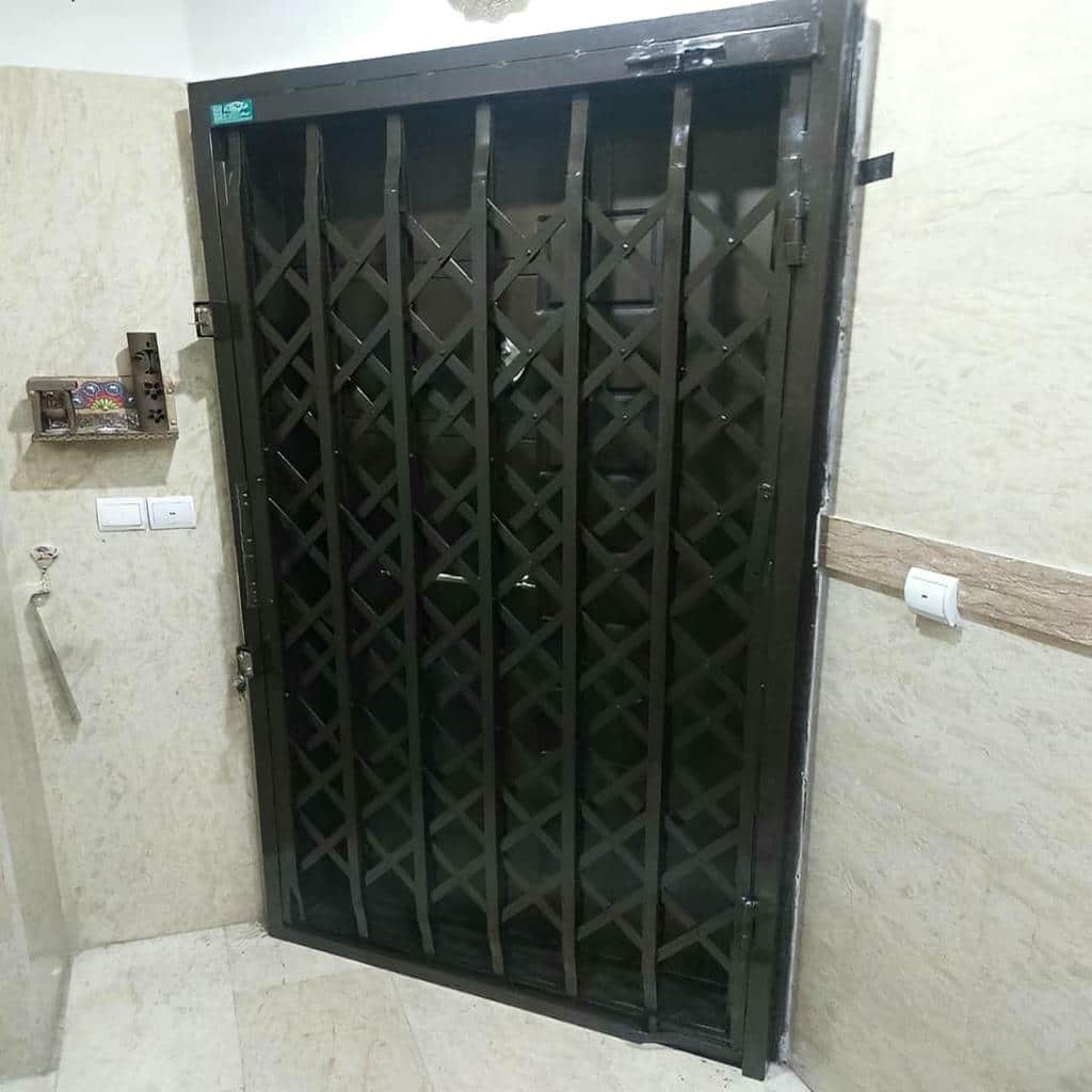 قیمت درب آکاردئونی ضد سرقت سه گل در نوشهر