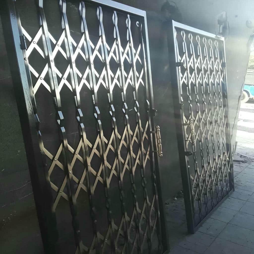 قیمت درب آکاردئونی ضد سرقت سه گل در قم