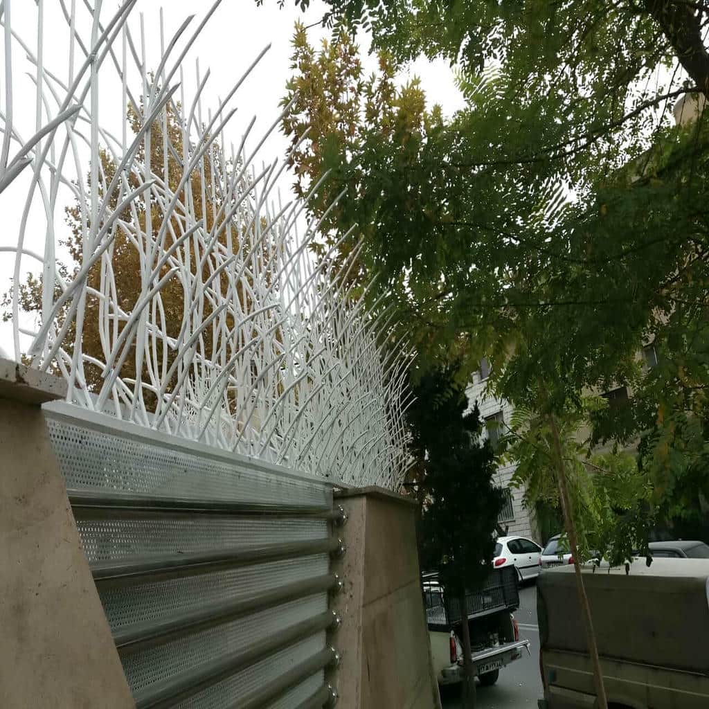 فروش حفاظ شاخ گوزنی نوک تیز فولادی در پرند