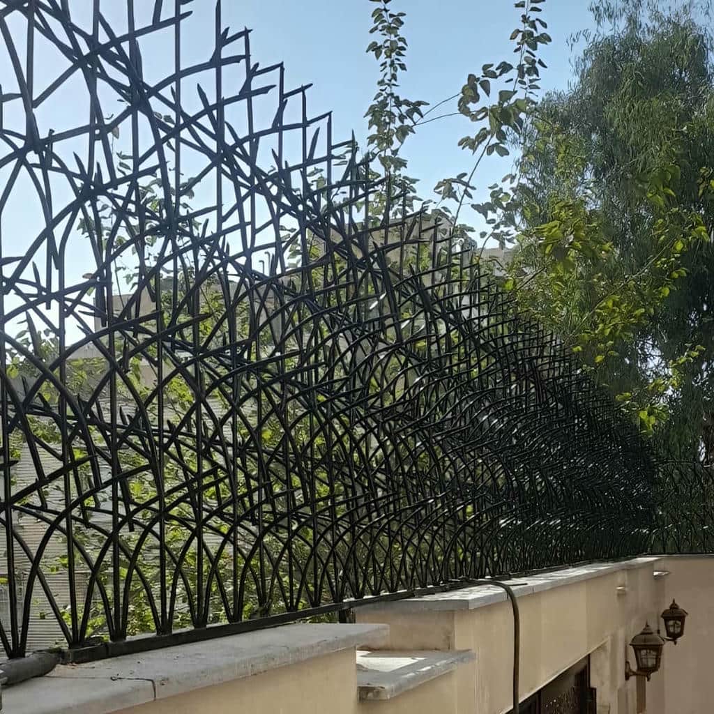 نصب حفاظ شاخ گوزنی ویلا ساحلی در محمودآباد