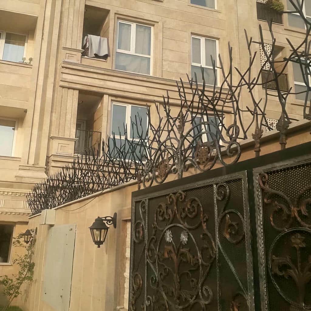 نصب حفاظ شاخ گوزنی ویلا ساحلی در نوشهر