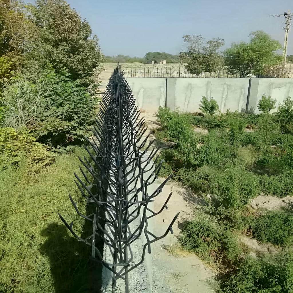 فروش حفاظ شاخ گوزنی نوک فولادی تیز در طالقان