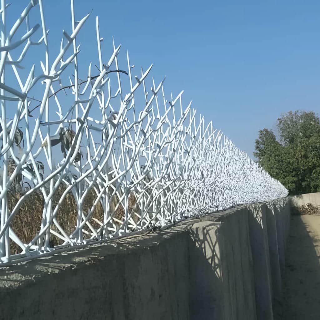 خرید حفاظ شاخ گوزنی ویلا و مغازه در قشم