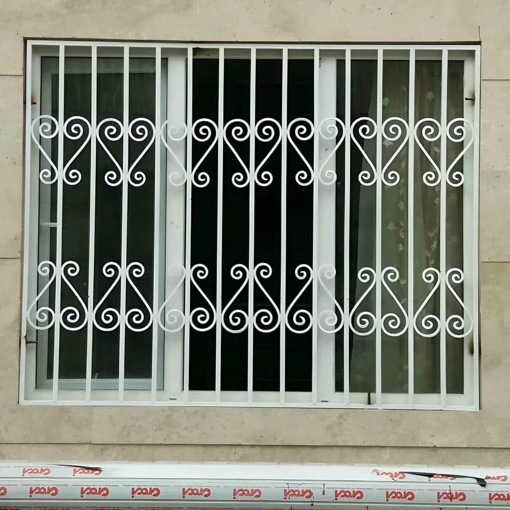نصب حفاظ پنجره مدرن هندسی در اراک