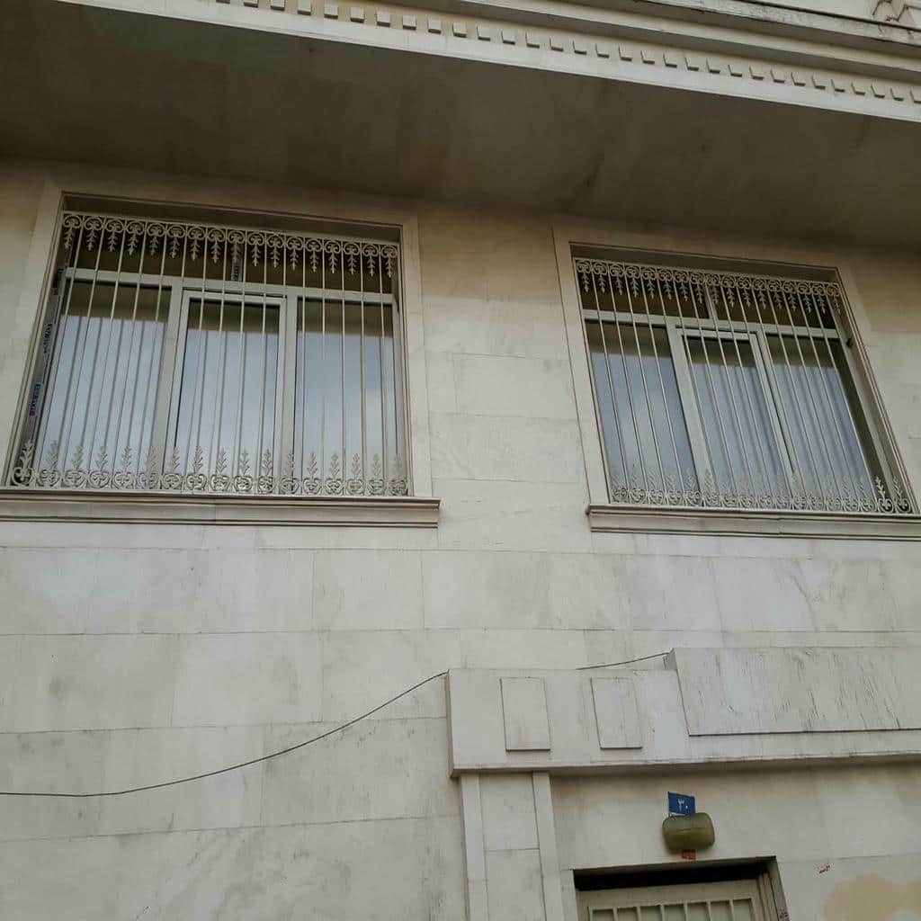 نصب حفاظ پنجره مدرن هندسی در سنندج