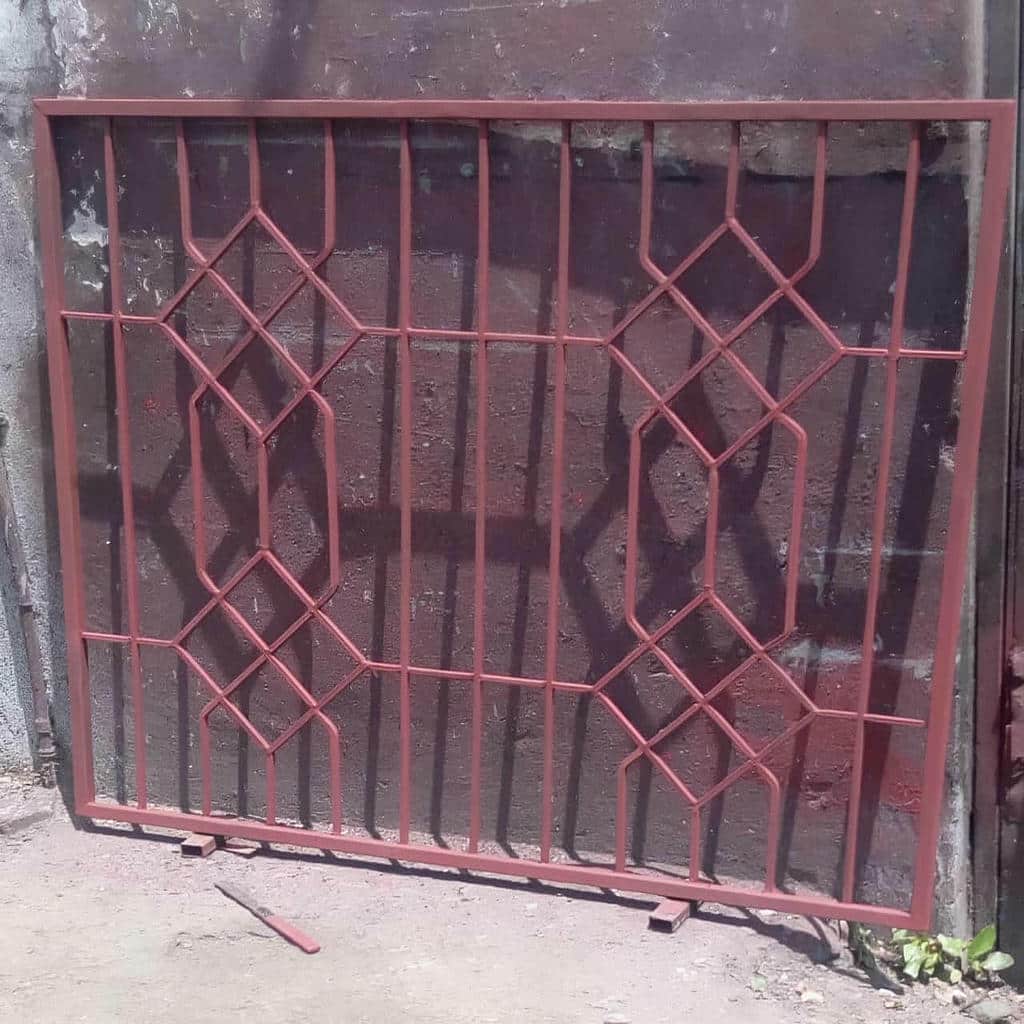 خرید حفاظ پنجره آهنی ساده در قزوین
