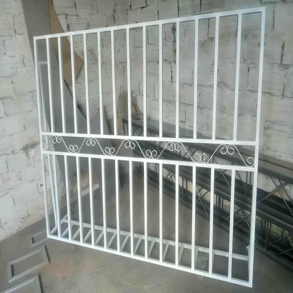کارخانه حفاظ پنجره بازشو در اصفهان