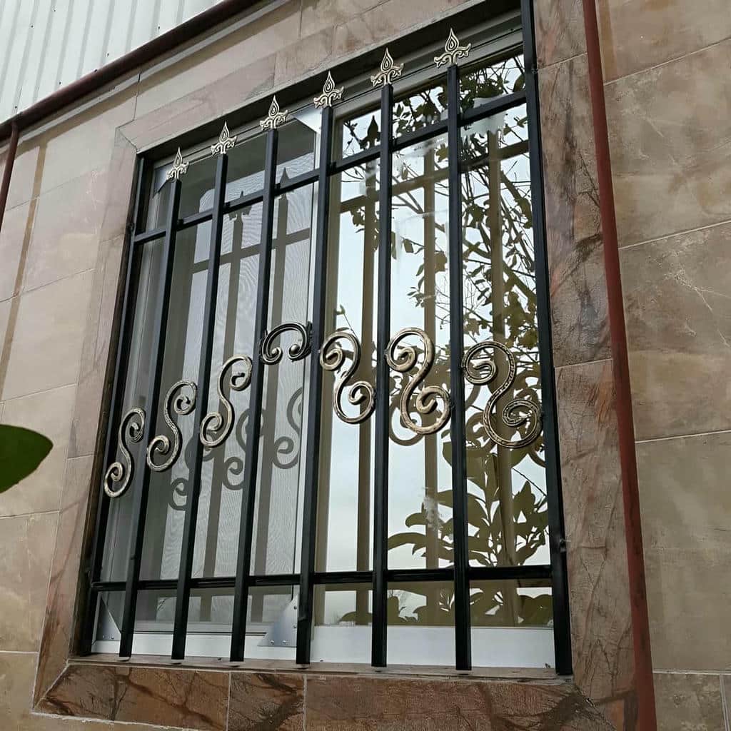حفاظ پنجره در قائمشهر