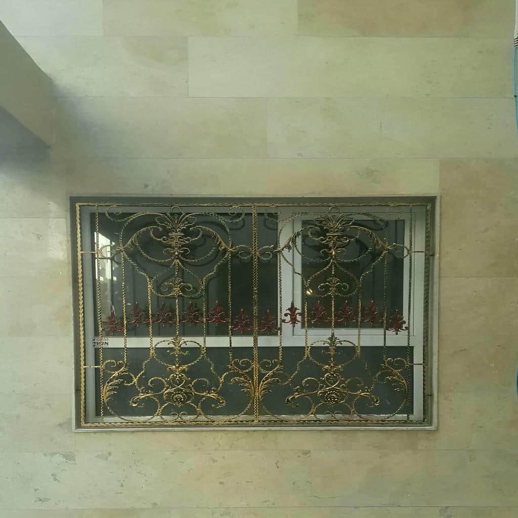 حفاظ پنجره در زاهدان