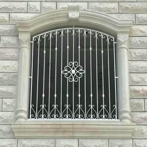 حفاظ پنجره در کمال شهر