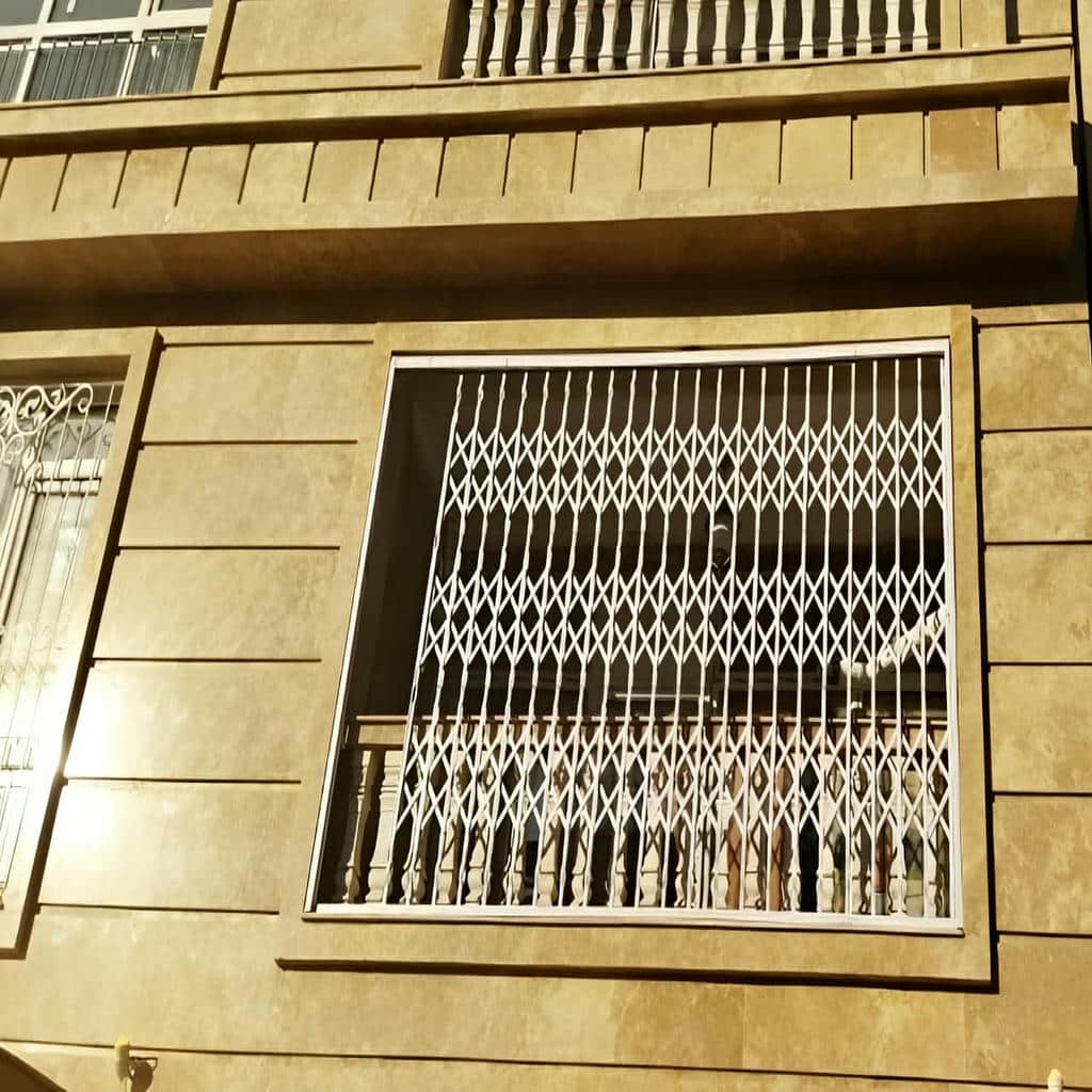 قیمت حفاظ پنجره فرفورژه کلاسیک در قم