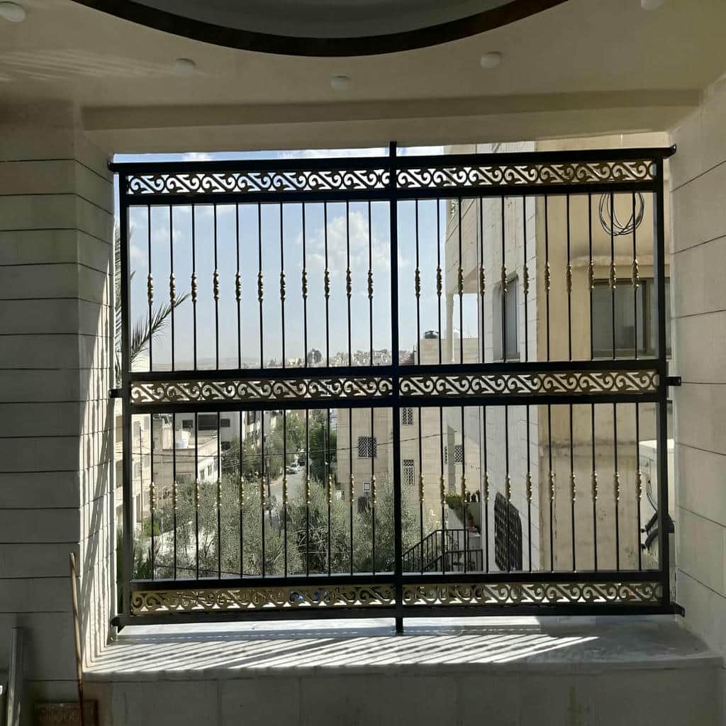 نصب حفاظ پنجره مدرن هندسی در بجنورد