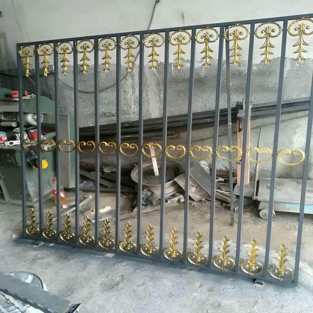 نصب حفاظ پنجره مدرن هندسی در کردان