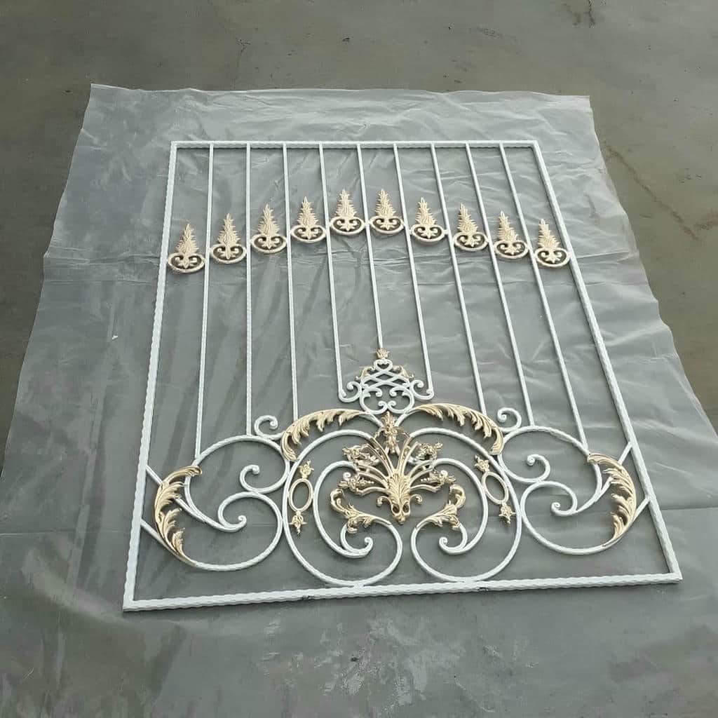 خرید حفاظ پنجره آهنی ساده در قائمشهر