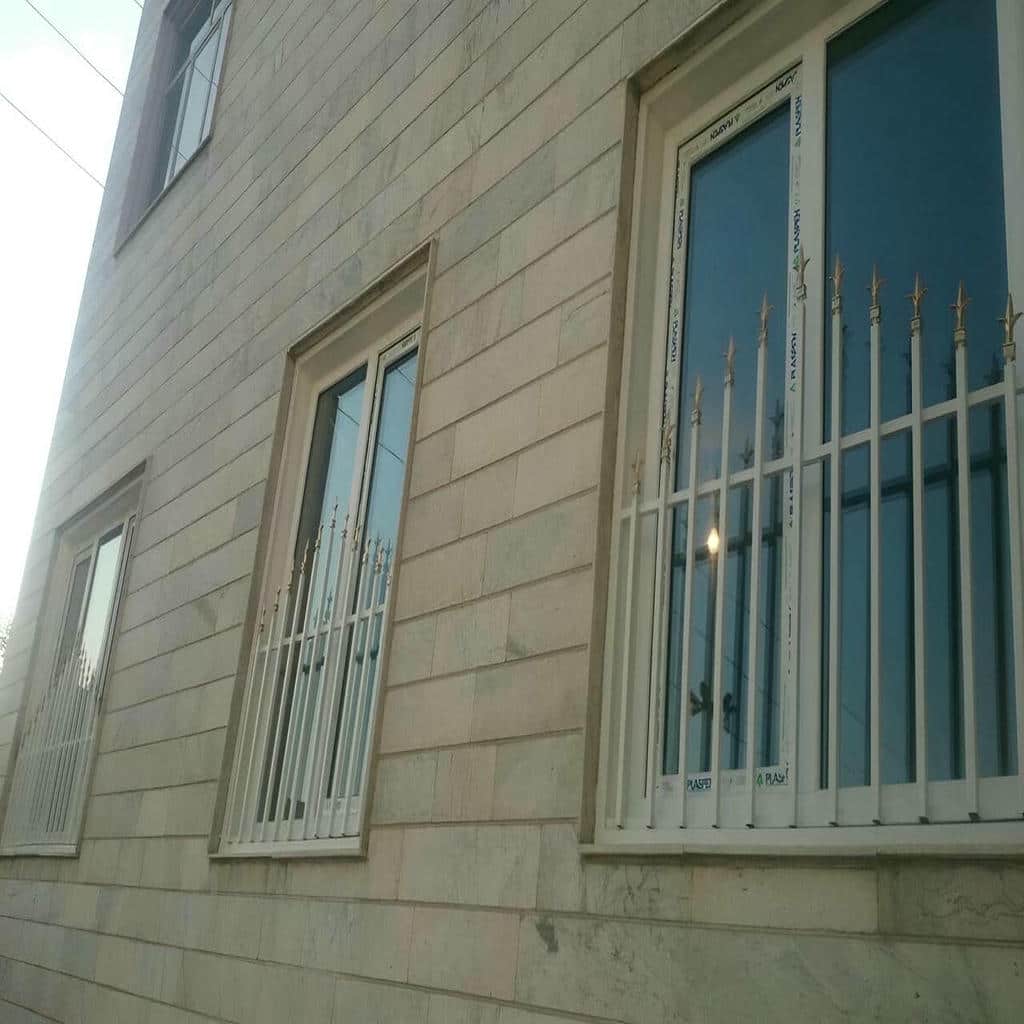حفاظ پنجره در همدان